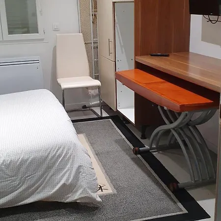 Apartment 30 M2 With Us *